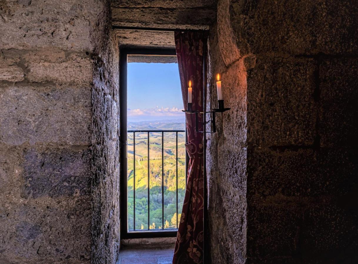 Torre Salvucci Maggiore Medieval Tower Experience Сан-Джиминьяно Экстерьер фото